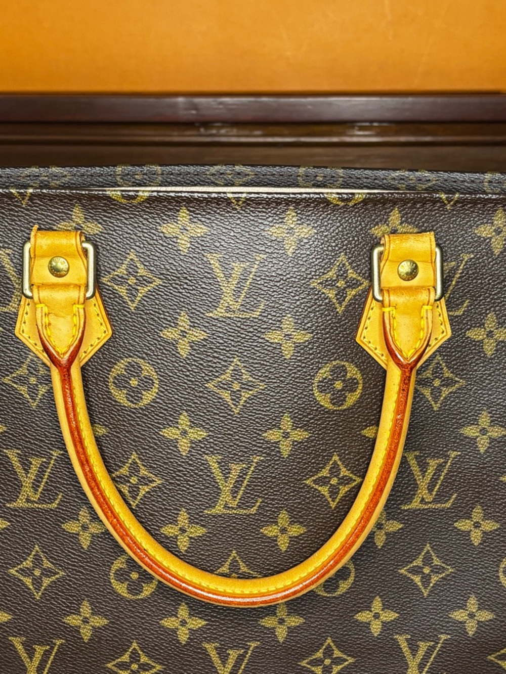 Louis Vuitton Sac Plat Monogram Vintage Tote w/ Dust Bag & COA Authentic - Picture 5 of 9